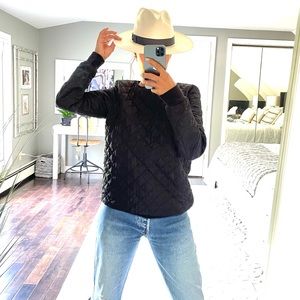 Crooks & Castles black quilted logo sweatshirt size small